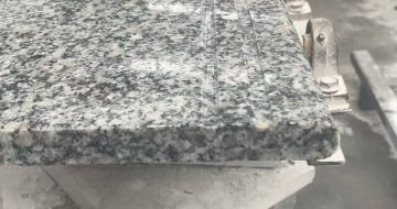 济南芝麻白楼梯踏步 芙蓉白