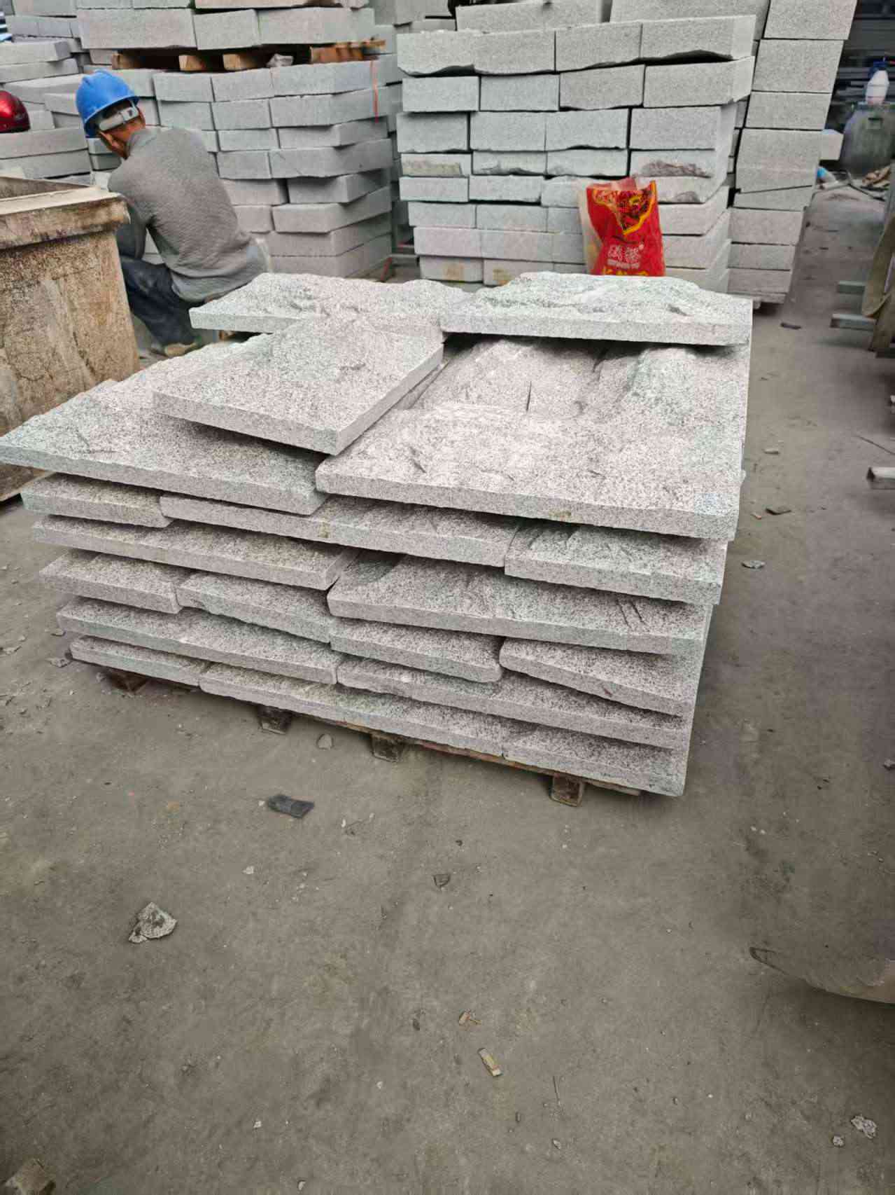 济南芝麻白蘑菇石，自然面