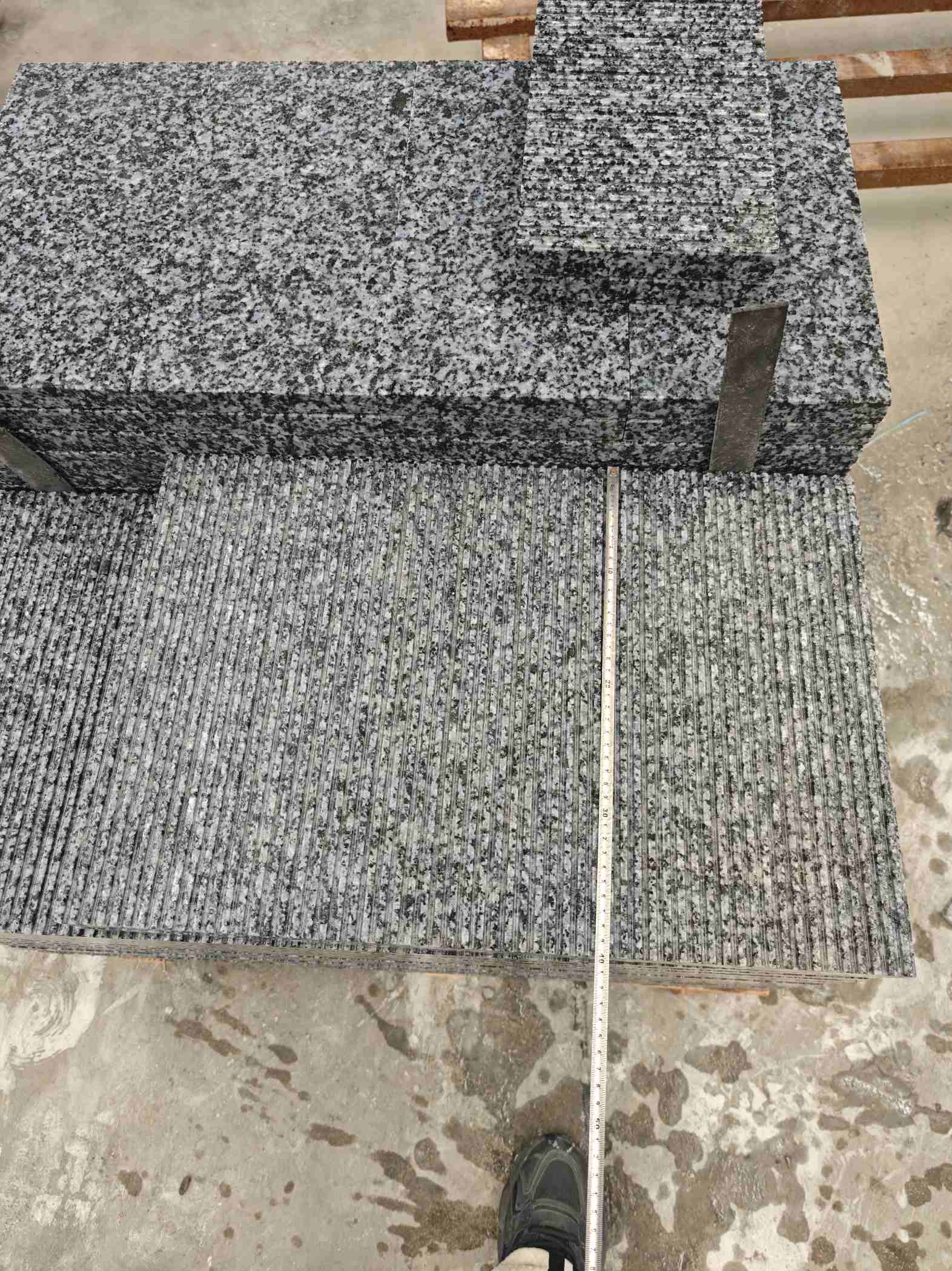 济南芝麻黑拉丝面