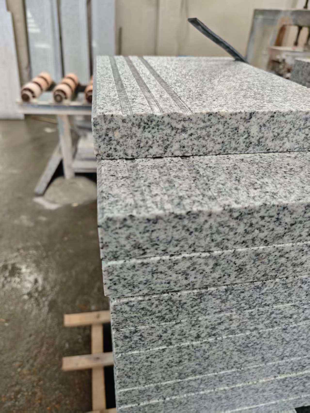 济南芝麻白楼梯踏步