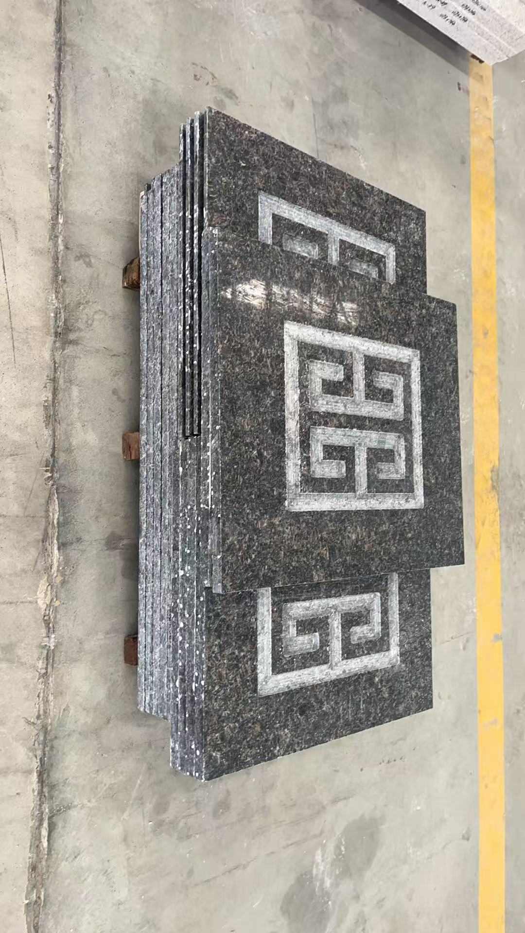 济南英国棕回纹雕刻版